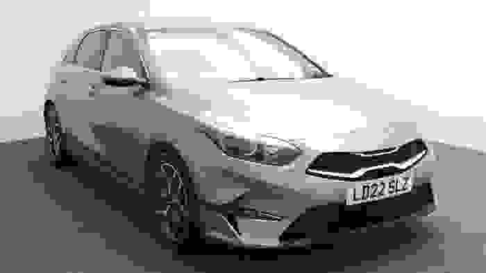 Used 2022 Kia Ceed 3 1.5T-GDi Petrol Manual 5dr Hatchback (158 BHP) Silver at Hawkins Motor Group