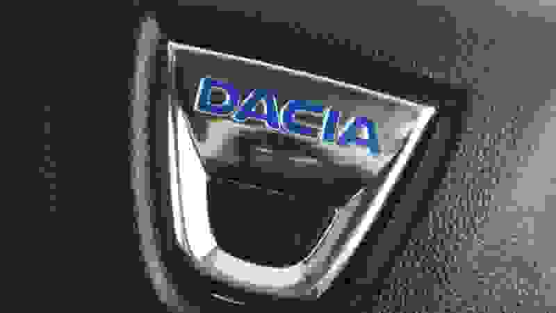 Dacia DUSTER Photo dealer360-fc396db477eea7ca6c513348ed40f284ab323986.jpg
