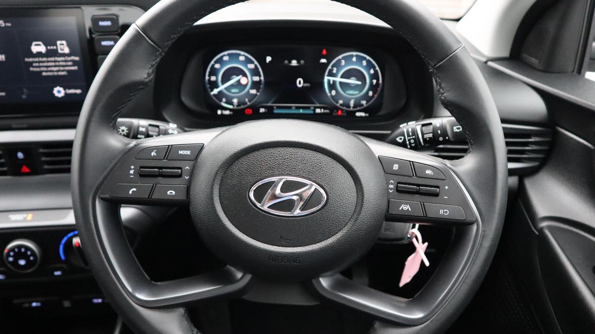 Used 2022 Hyundai I20 1.0 T-GDi 100 BHP SE Connect MHEV Auto £16,999 4,096  miles Silver