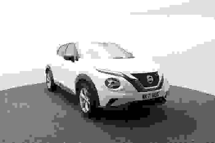 Used 2021 Nissan Juke 1.0 DIG-T N-Connecta SUV 5dr Petrol Manual Euro 6 (s/s) (114 ps) White at Hawkins Motor Group