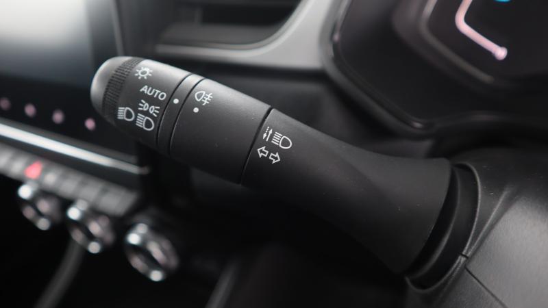 Renault Captur Photo dealer360-ff34a363dfbb48684e54c84d22ee67336cf9e8a1.jpg