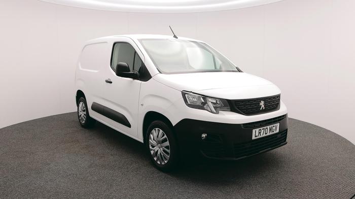 Peugeot Partner is Packed with Features - Van Ninja