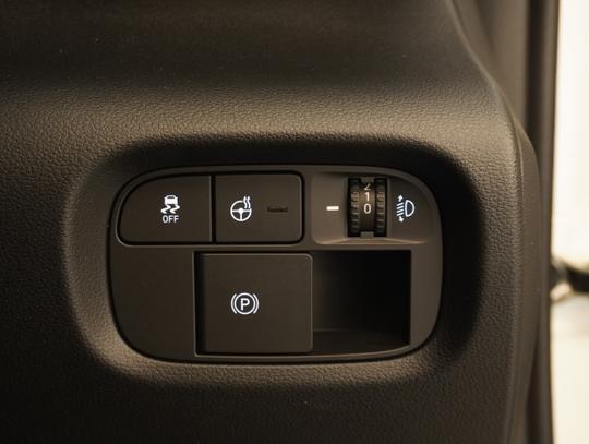 Hyundai INSTER Photo dec3c745-a12b-460a-92fb-d2c795b26cb6.jpg