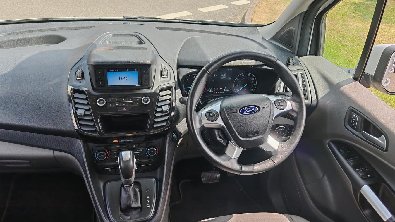 Used Ford Tourneo Connect FY20OVL 32