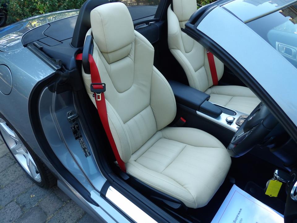 Used Mercedes-Benz SLK YF64CFY 8