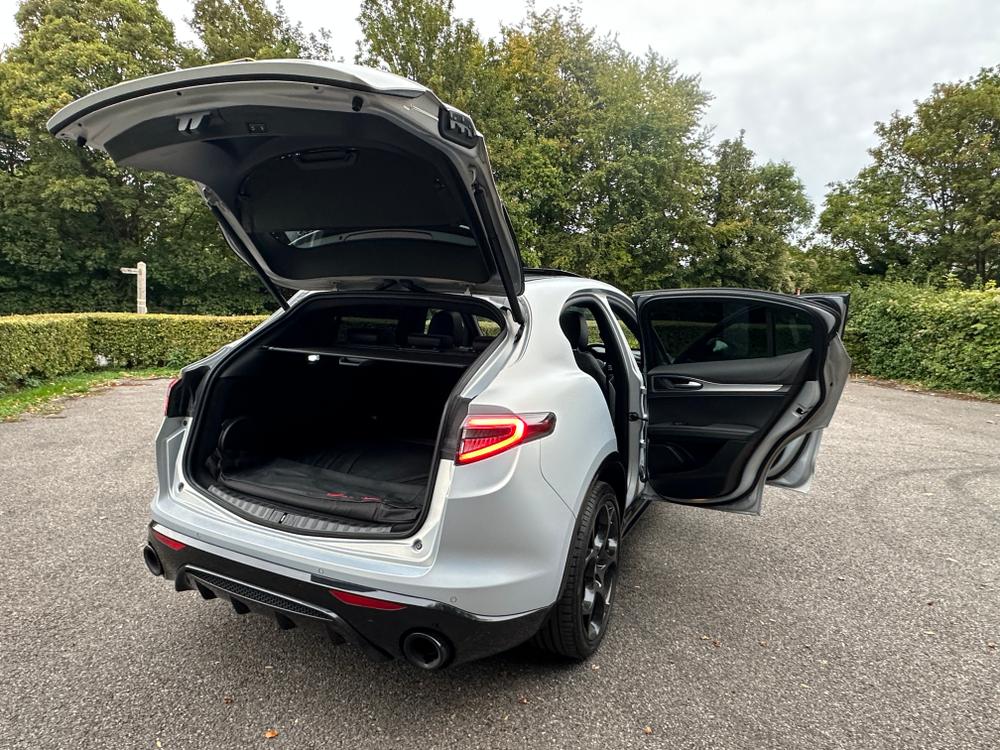 Used Alfa Romeo Stelvio WG73CZE 18