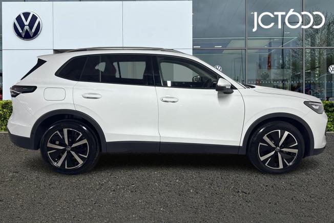 VOLKSWAGEN  Tiguan Photo 4
