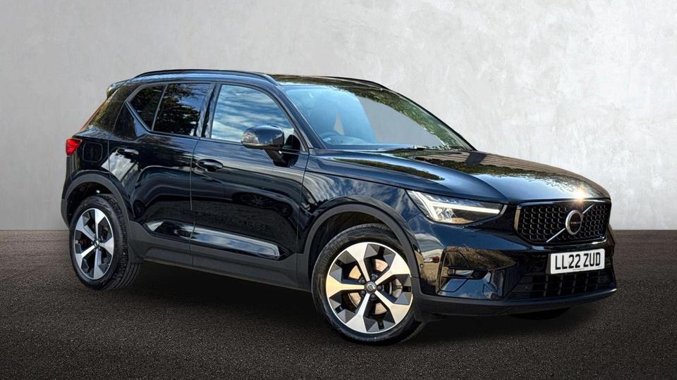 2022 Volvo XC40