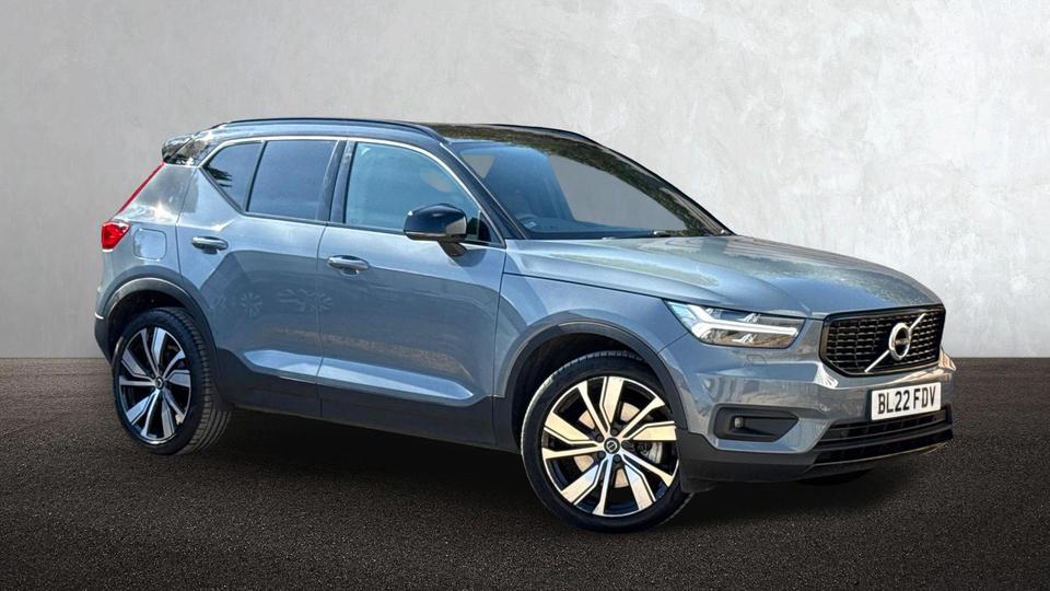 2022 Volvo XC40