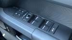 Land Rover Defender Photo 24