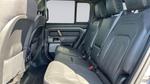 Land Rover Defender Photo 3