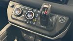 Land Rover Defender Photo 12