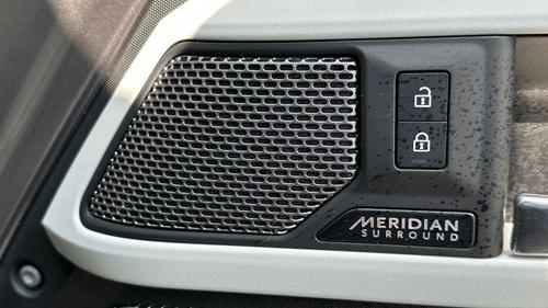 Land Rover Defender Photo devhouse-648724351b92b534f1bb823d982fc6685cceeac5.jpg