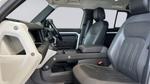 Land Rover Defender Photo 2