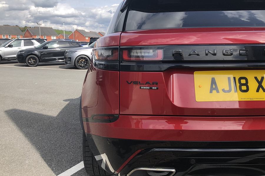 Used 2018 Land Rover Range Rover Velar Red £36,995 Sinclair Land