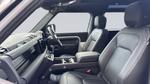 Land Rover Defender Photo 2