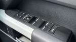 Land Rover Defender Photo 24