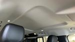 Land Rover Defender Photo 20