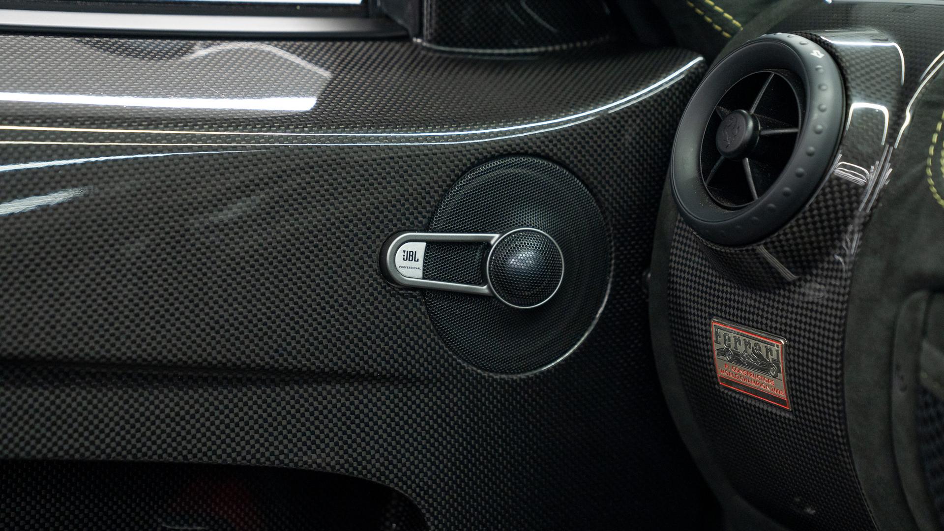 Ferrari 430 Photo df2a8f8d-5bf1-4a55-b3e7-c65580d2936a.jpg