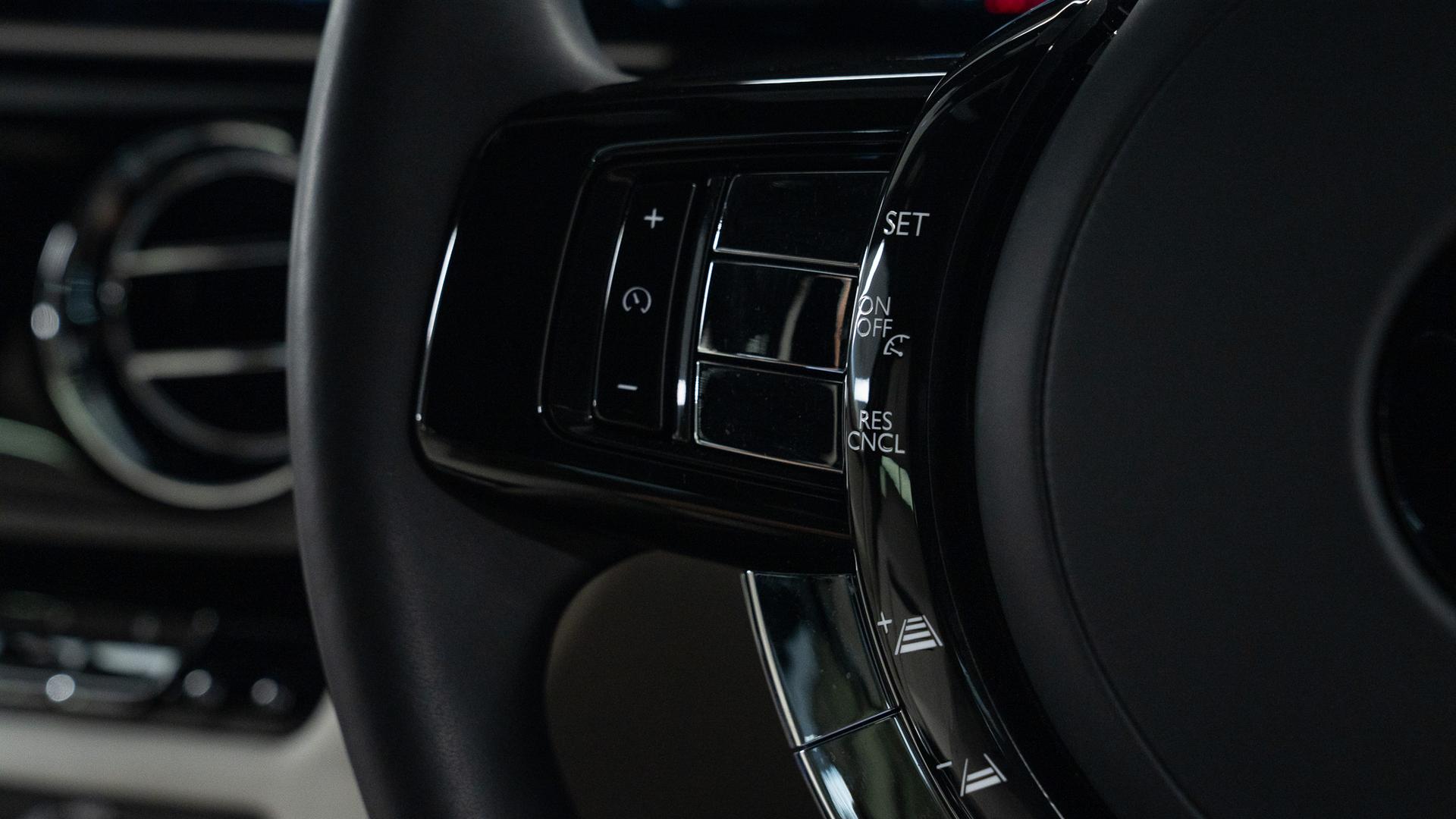 Rolls-Royce Ghost Photo df35f4da-de49-4645-a967-323fc95cdc82.jpg
