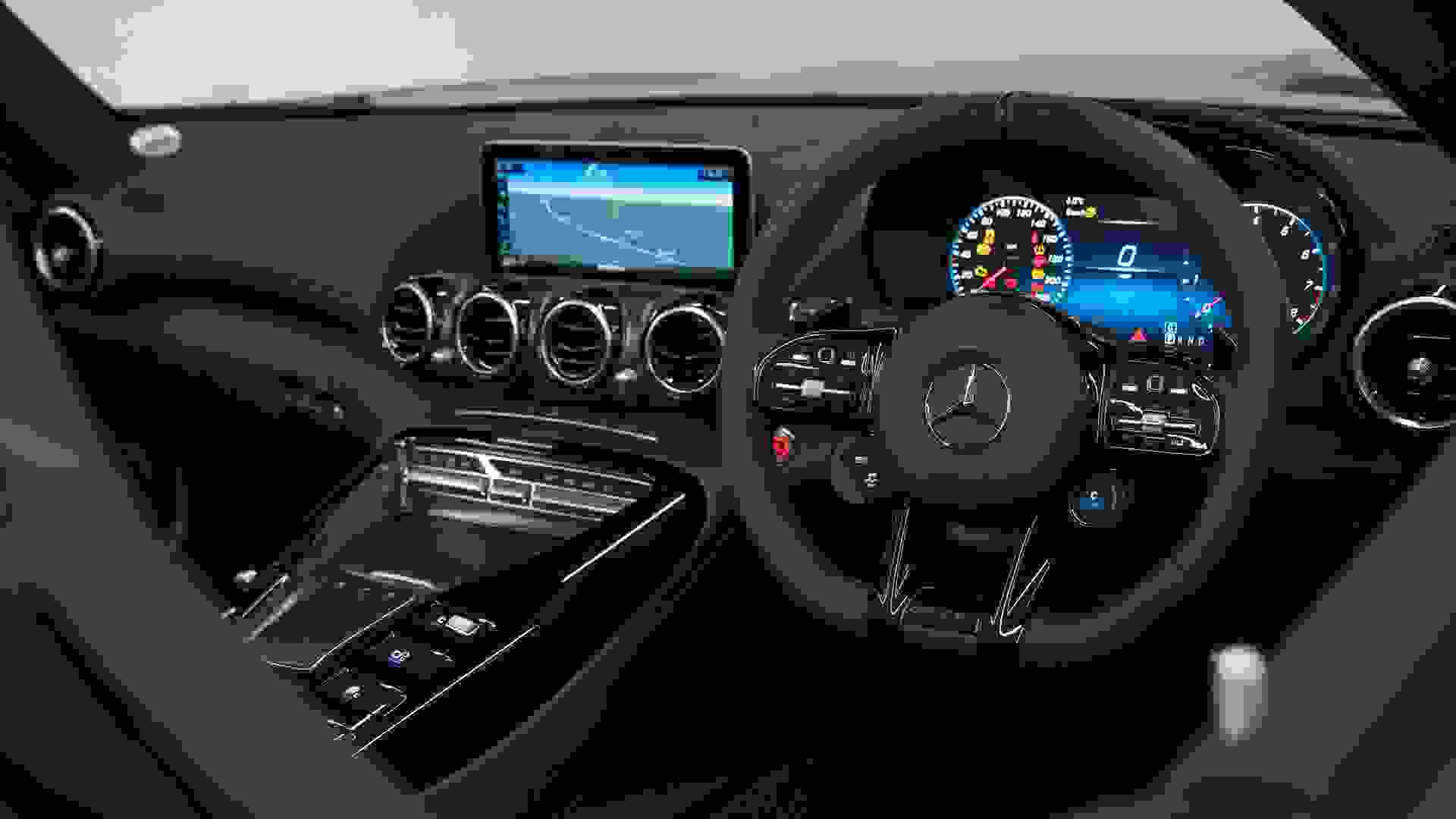 Mercedes-Benz AMG GT R Photo df39881a-1334-4c0e-aa45-91e52959a687.jpg