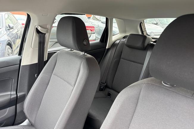 VOLKSWAGEN Polo Photo 38