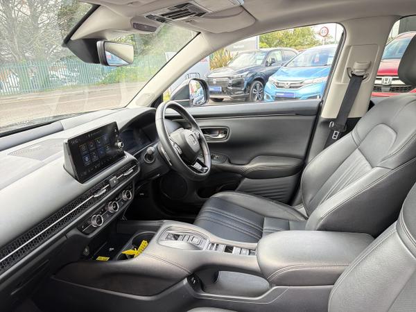Honda ZR-V Photo 1