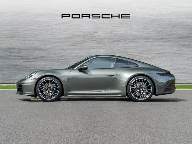 PORSCHE 911 Photo 5