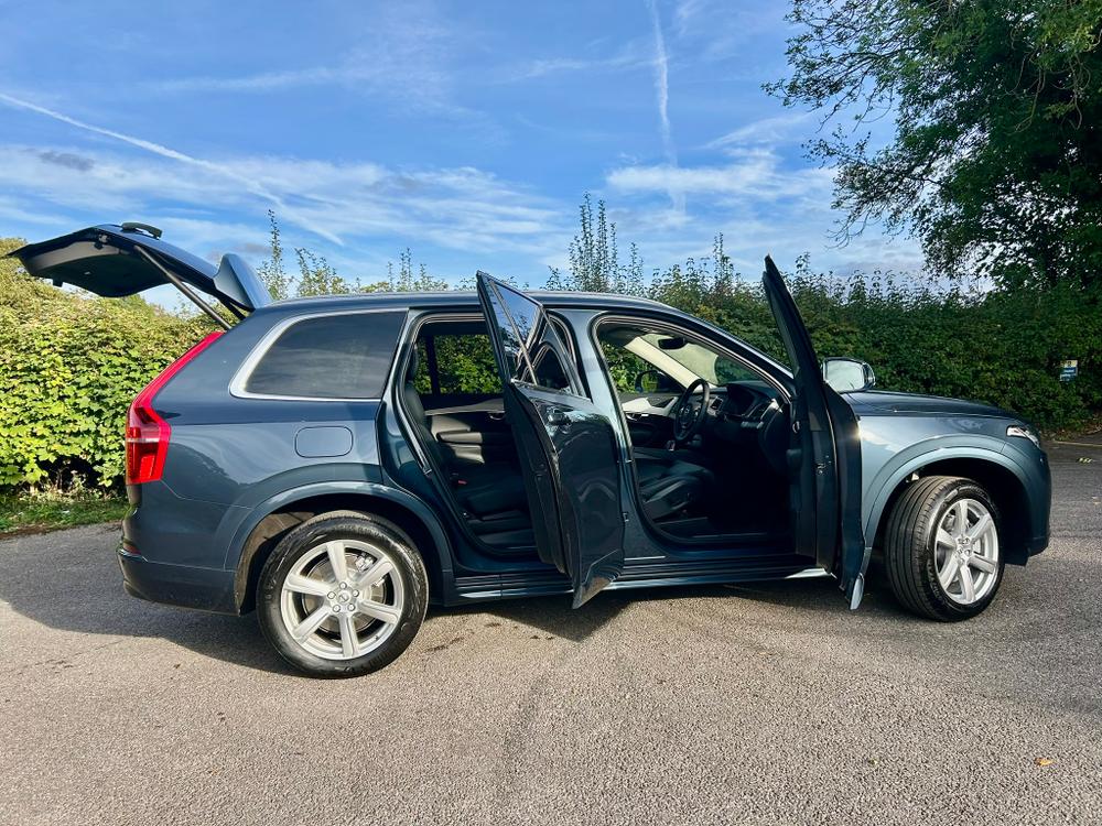 Used Volvo XC90 RJ24ODF 17