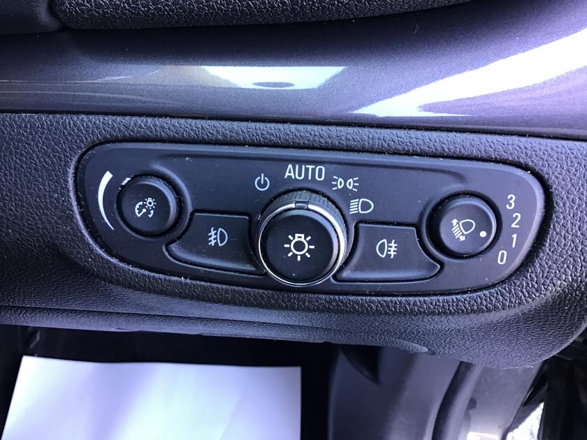 Vauxhall Mokka X Photo df7845cd-da68-4128-ab7b-0dc2ac19019d.jpg