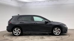 VOLKSWAGEN Golf Photo 4
