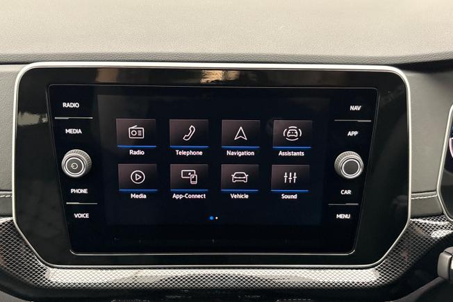 VOLKSWAGEN  T-Cross  Photo 22