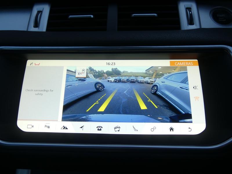 Land Rover Range Rover Evoque Photo dfec0704-dd23-41e8-9b9c-776ac3ac0011.jpg