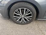 Volkswagen Golf Photo 1
