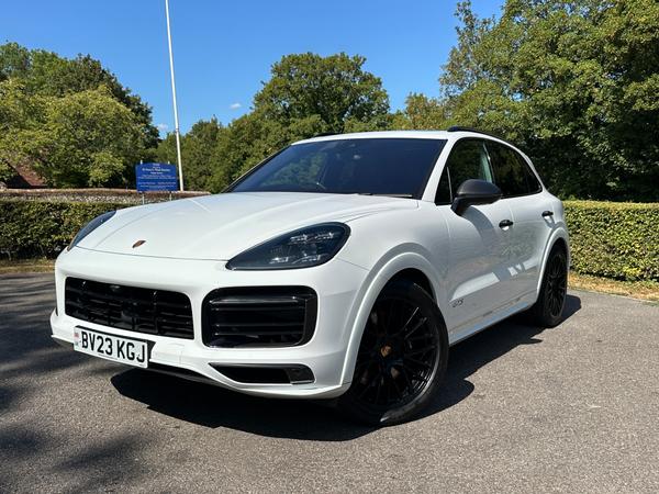 Used Porsche Cayenne BV23KGJ 1