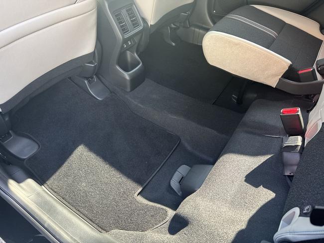 Honda HR-V Photo dffe9b2b-e17e-47cc-9c83-8f8fc0f050a1.jpg