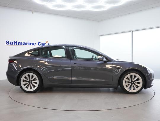 TESLA Model 3 Photo e00d00b8-d887-4a01-b588-4eb7f7b41f7a.jpg
