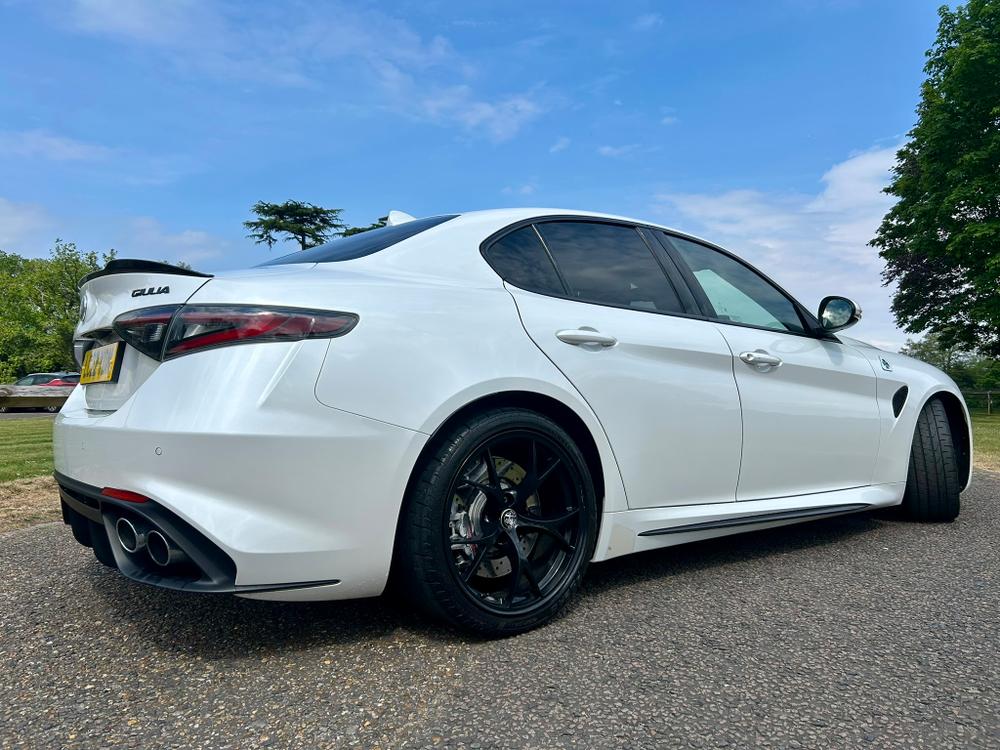 Used Alfa Romeo Giulia LC22YDN 8