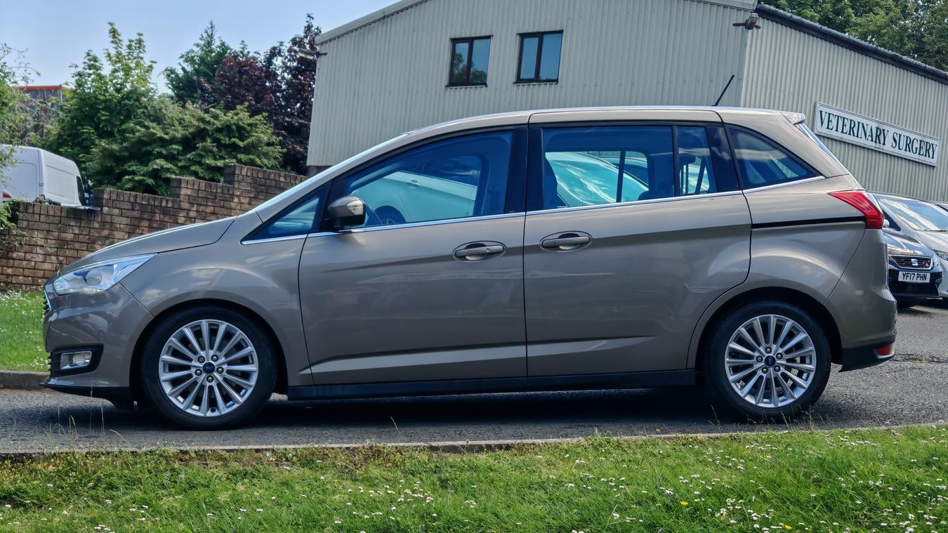 Used Ford Grand C-Max AF19KPE 6