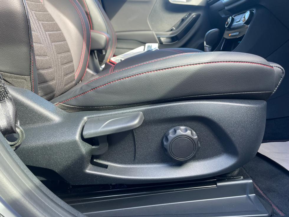 Ford Puma Photo e036bae6-e89e-493a-9448-1927210b2319.jpeg
