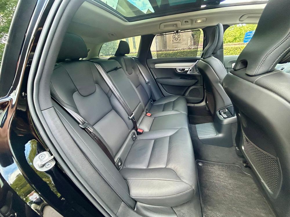 Used Volvo V90 RJ74MXU 35