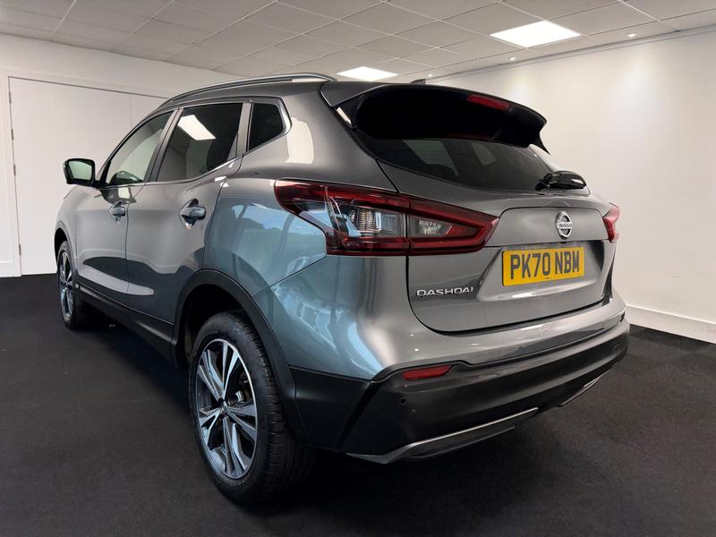 Nissan Qashqai Photo e04c3c5f-b0f8-46e1-af66-4f7b3ecd8586.jpg