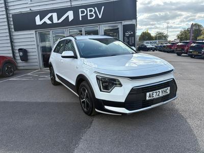 Used 2022 Kia Niro 1.6 GDi HEV 2 White Pearl at Kia Motors UK