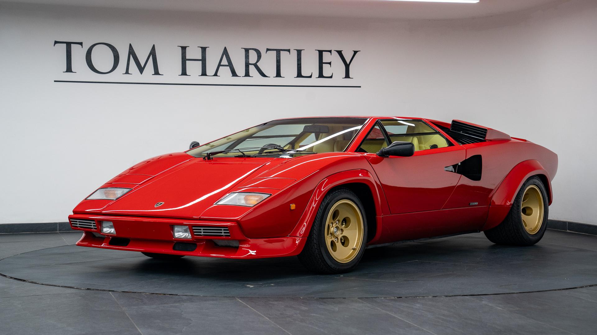 LAMBORGHINI Countach Photo e060fd97-9a5c-4d61-a3bc-7d73f5e5560f.jpg