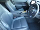 Lexus UX Photo 16