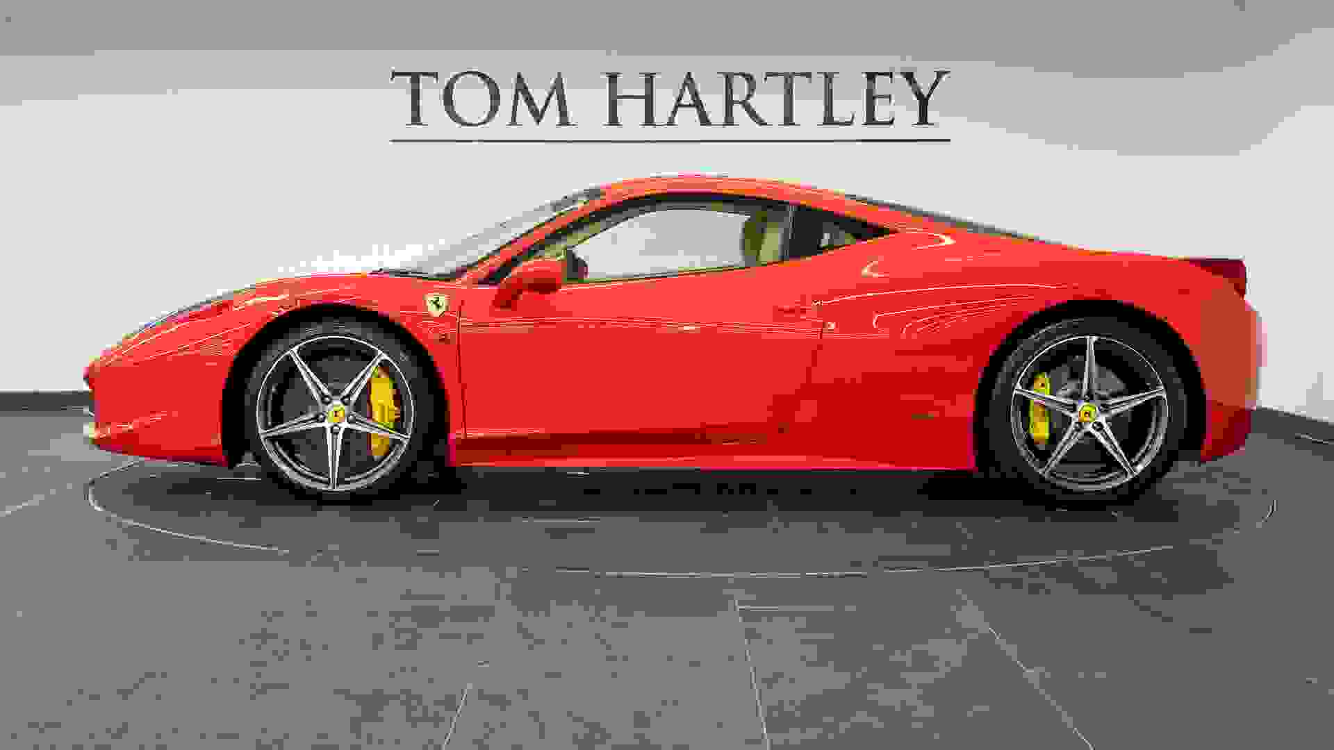 Ferrari 458 Photo e06a8779-c4c3-4233-94a8-834cacd65521.jpg