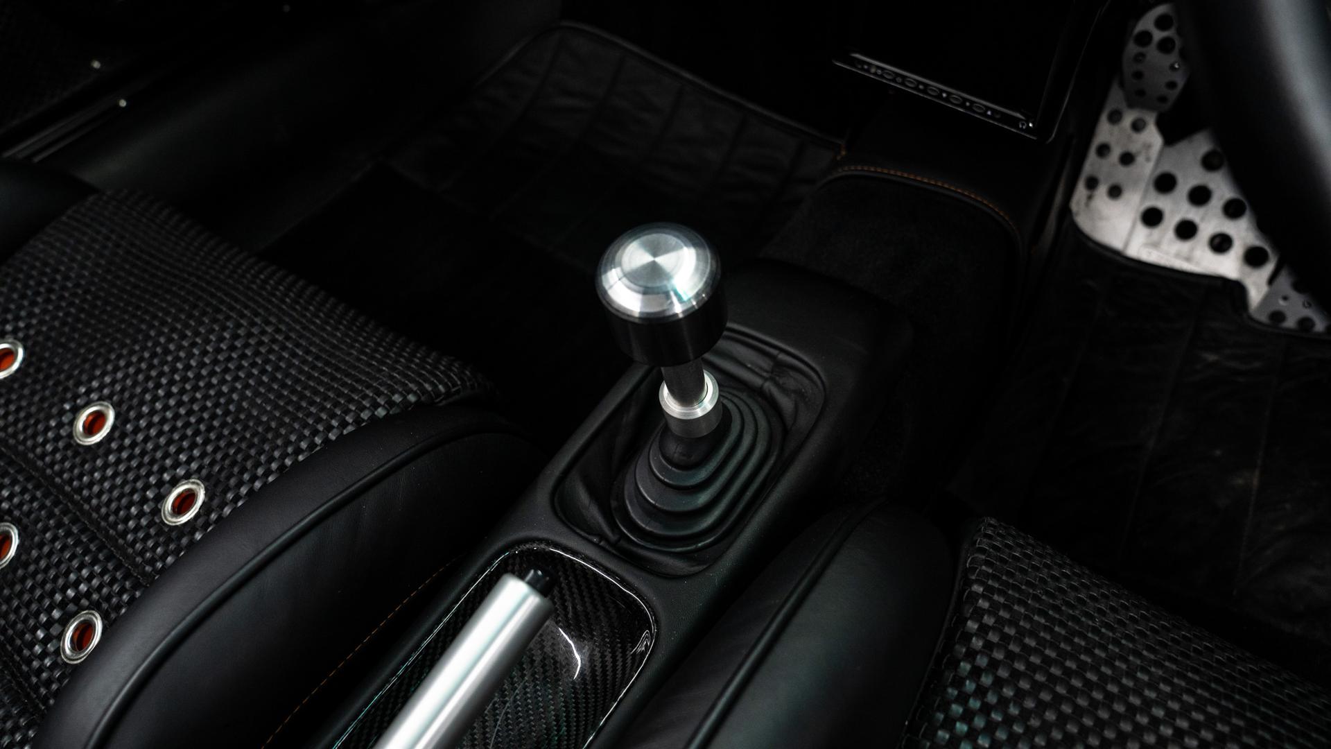Porsche 911 Retro Works Photo e070faae-586a-458c-8485-f569ed1fcde1.jpg