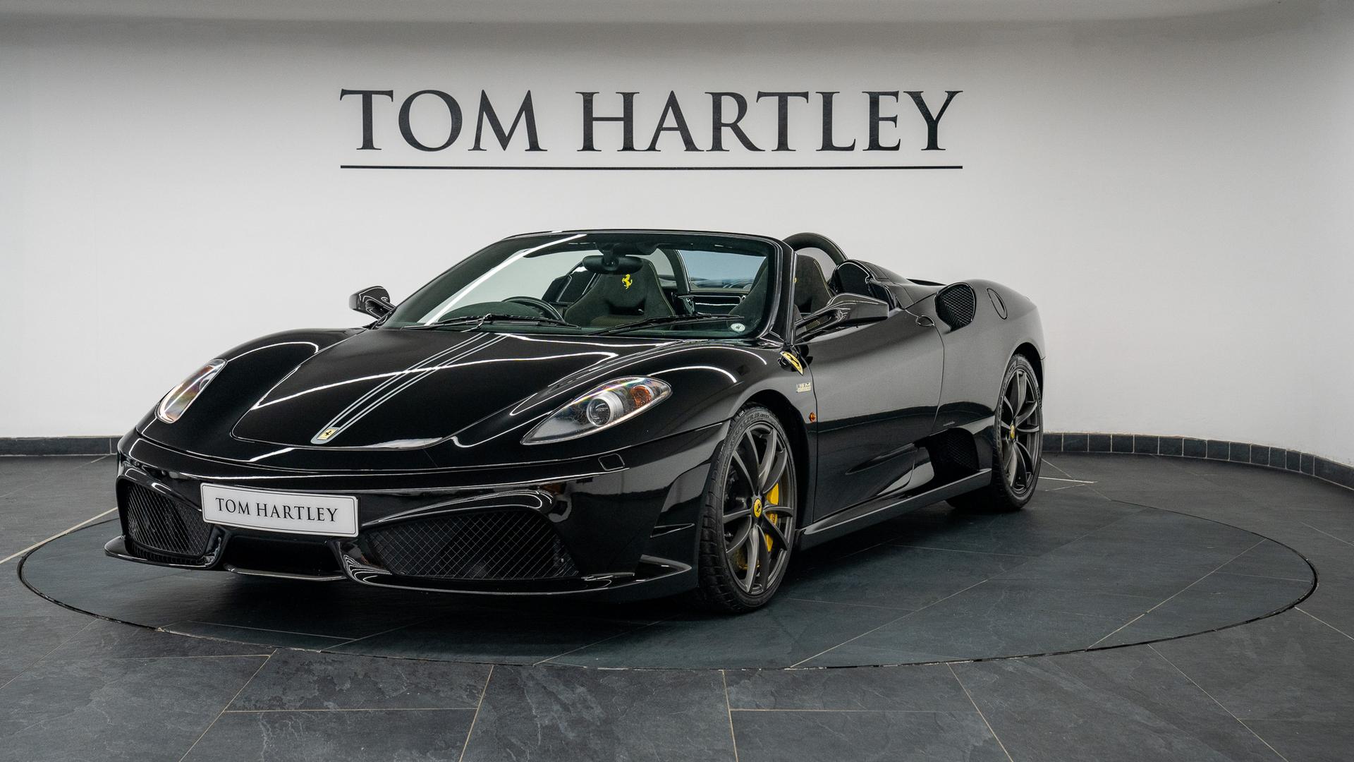 Ferrari 430 Photo e077a1e3-3347-462b-bd55-07e4af239399.jpg