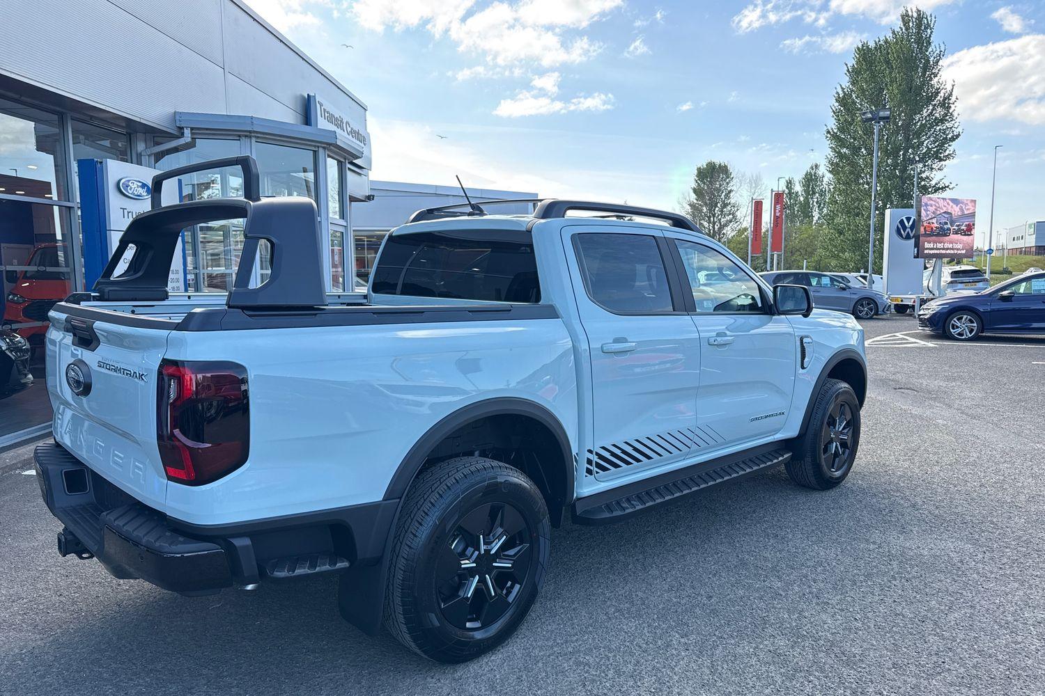 Ford RANGER Photo 37