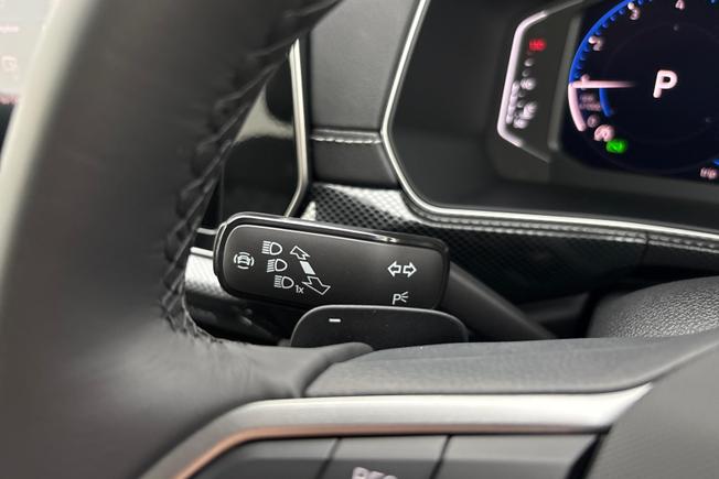 VOLKSWAGEN  T-Cross  Photo 23
